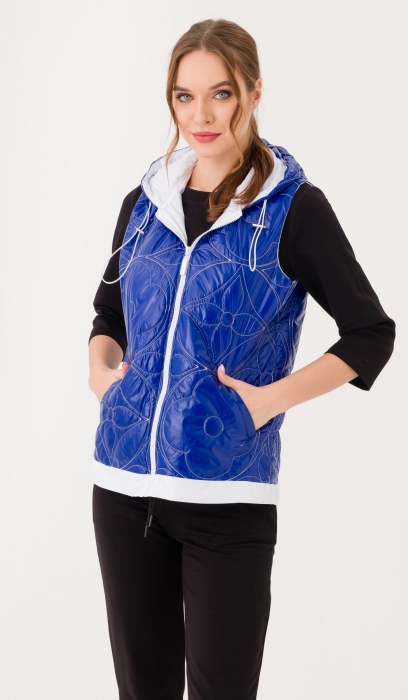 Tracksuit With Hooded Vest 