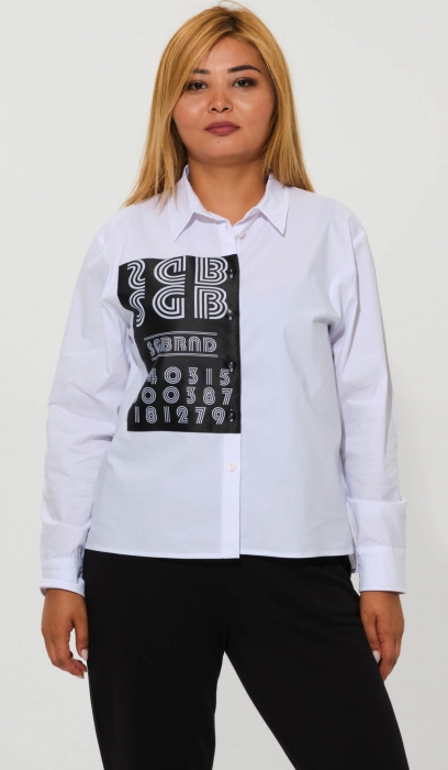 SHIRT WITH WRITINGS ON THE RIGHT 
